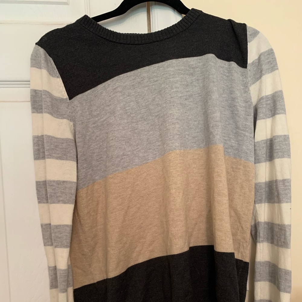 Gap shirt